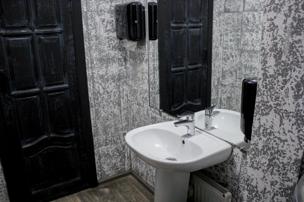 Hotel Zipper House Odessa Dış mekan fotoğraf